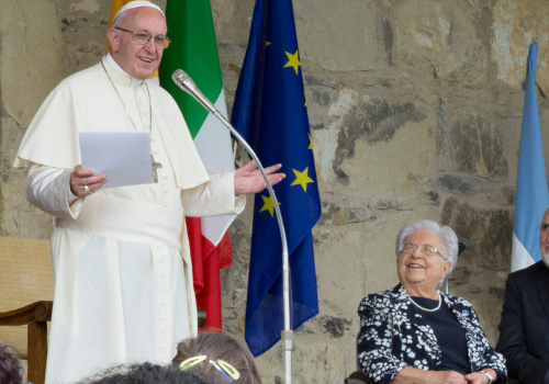 La verità sui Focolari : oggi il Santo Padre Francesco incontra la Presidente, Maria Voce e il Co-presidente, Don Jesus Moran.